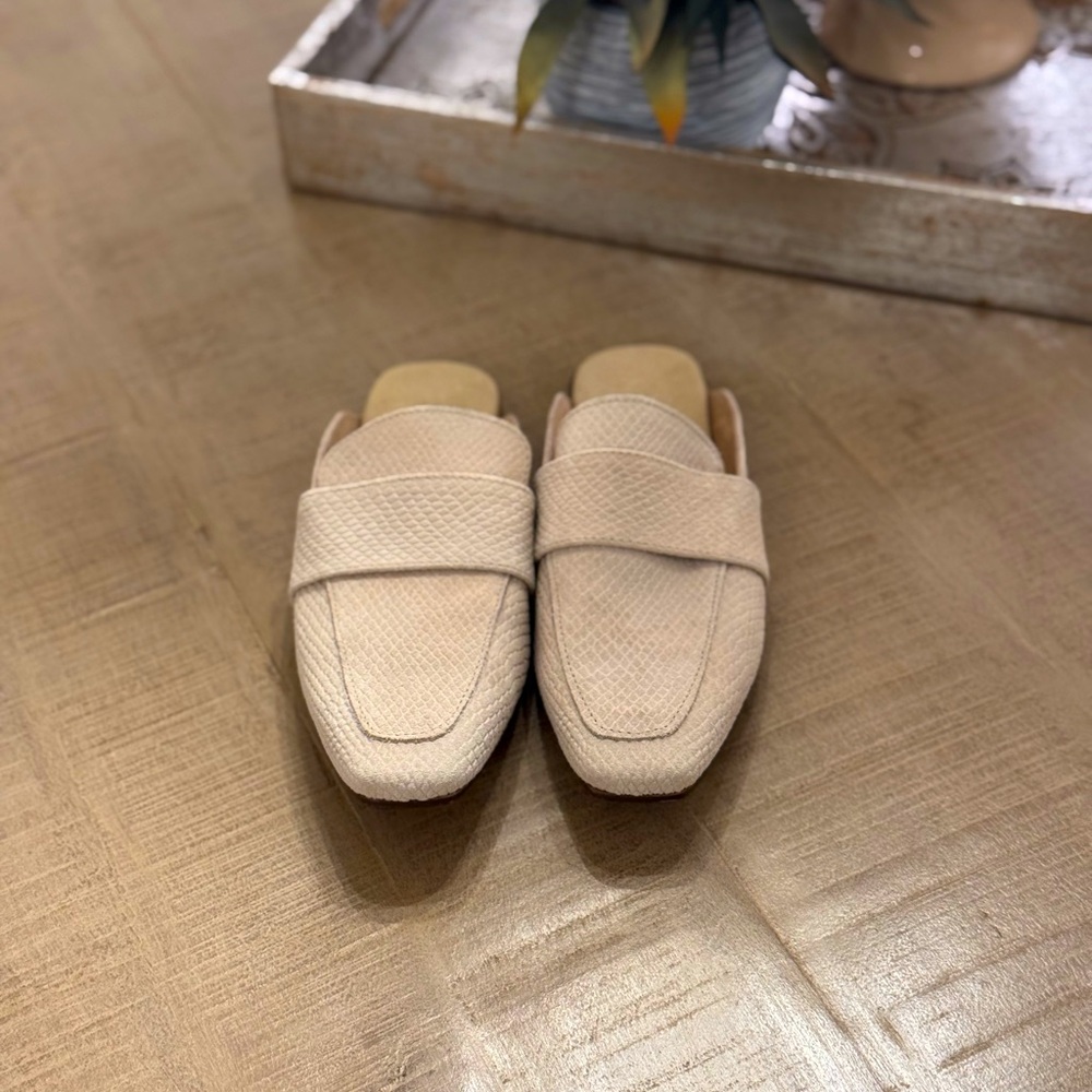 FREE PEOPLE Mules